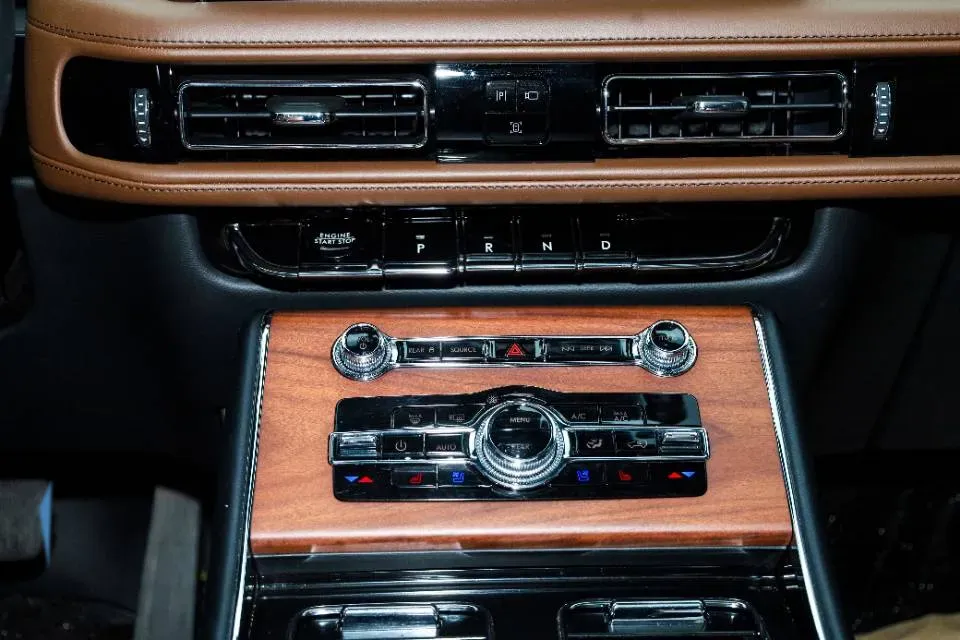 2023 Lincoln Aviator 3.0T 355HP V6 10AT,autocango,china used car exporter,china ev exporter,chinese used car exporter,chinese used ev exporter