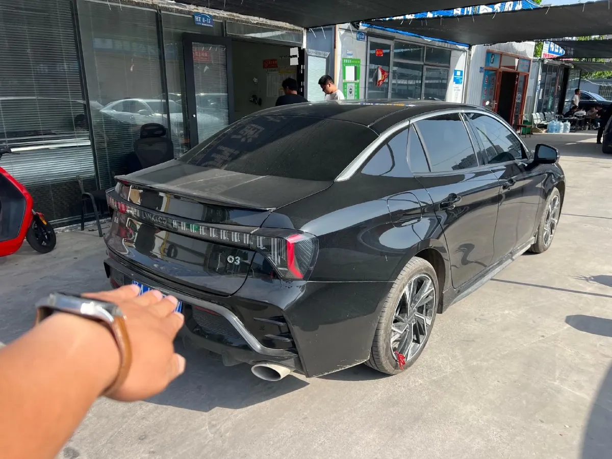 2025 LYNK&CO 03 1.5T 181HP L4 7DCT,autocango,china used car exporter,china ev exporter,chinese used car exporter,chinese used ev exporter