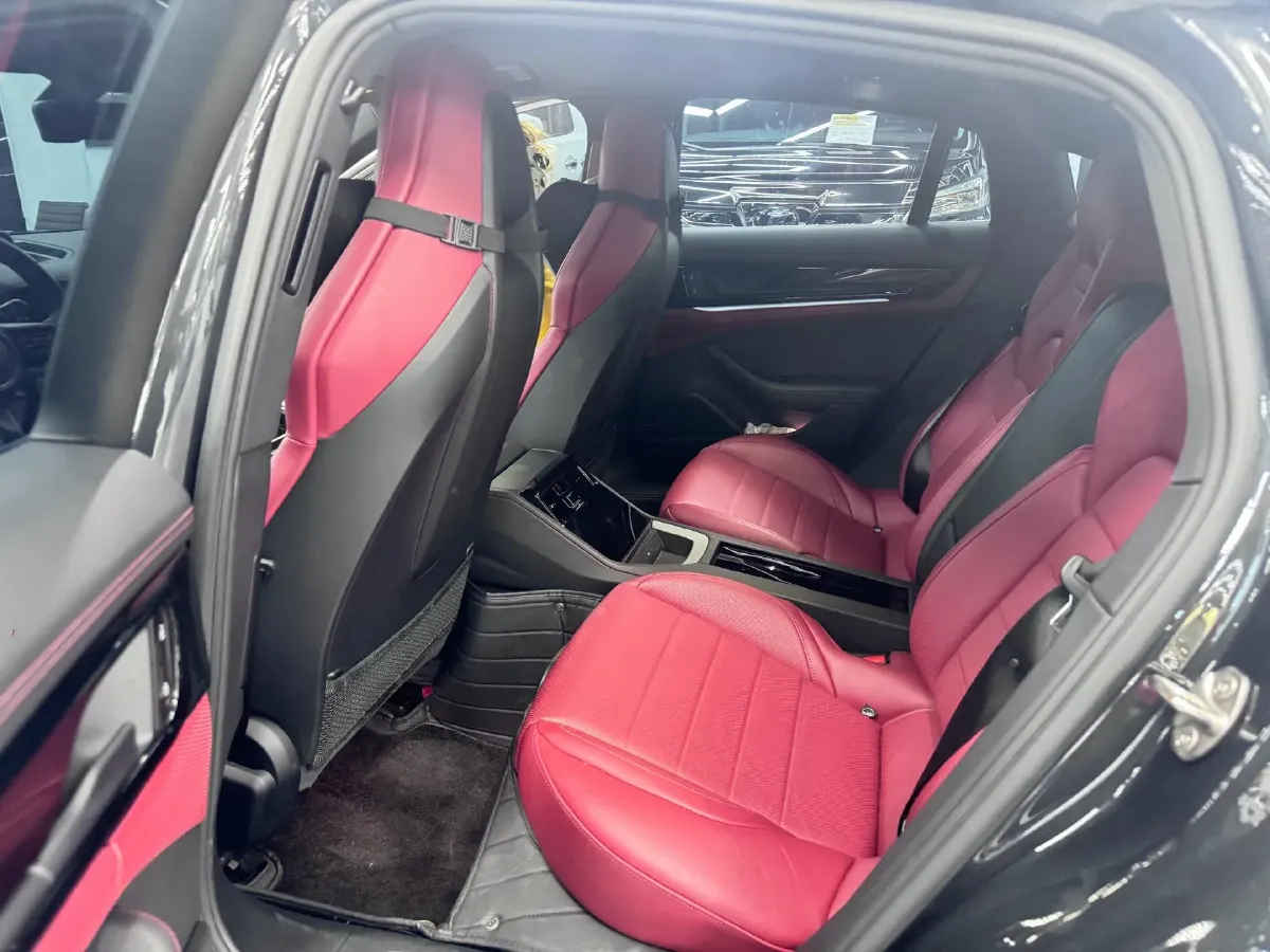 2024 Porsche Taycan 2AT BEV 105KWH,autocango,china used car exporter,china ev exporter,chinese used car exporter,chinese used ev exporter