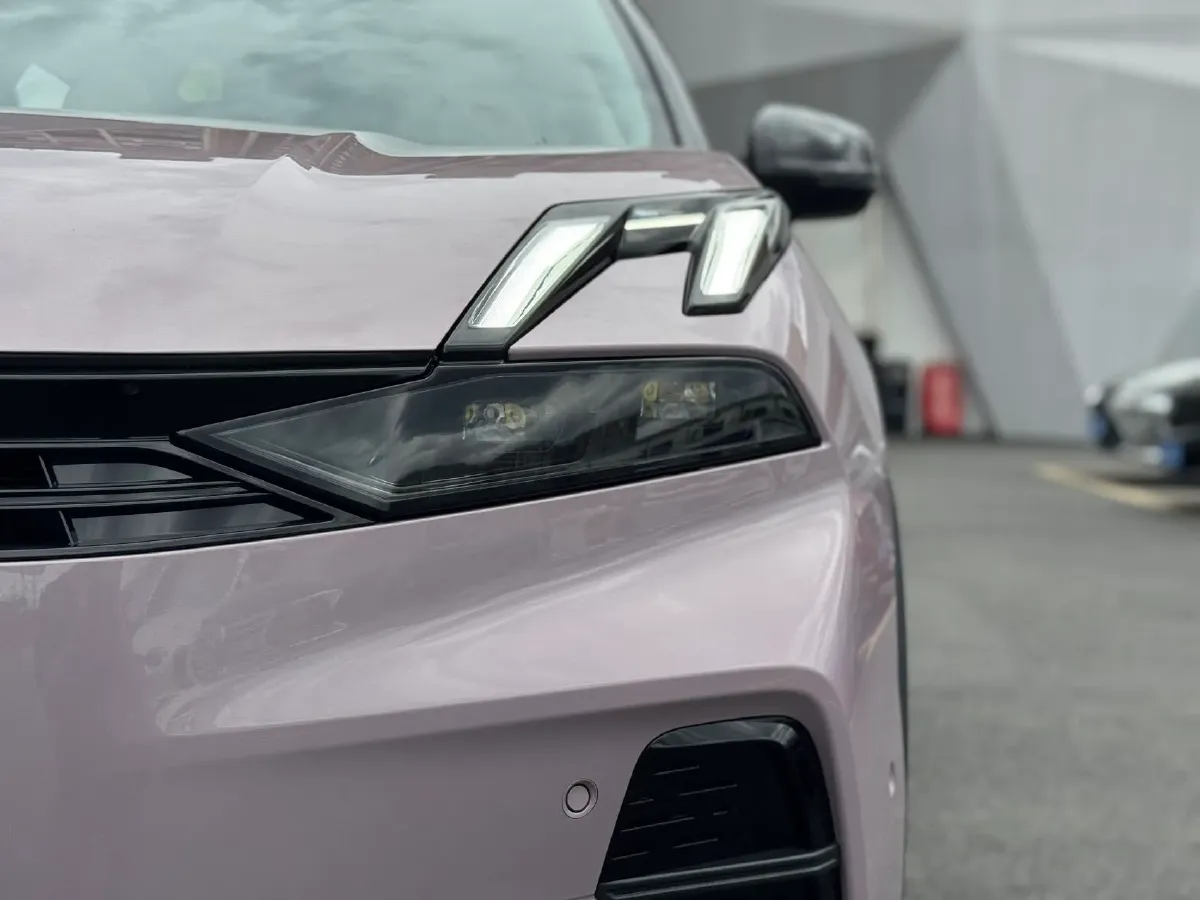 2025 LYNK&CO 06 1.5T 181HP L4 7DCT,autocango,china used car exporter,china ev exporter,chinese used car exporter,chinese used ev exporter