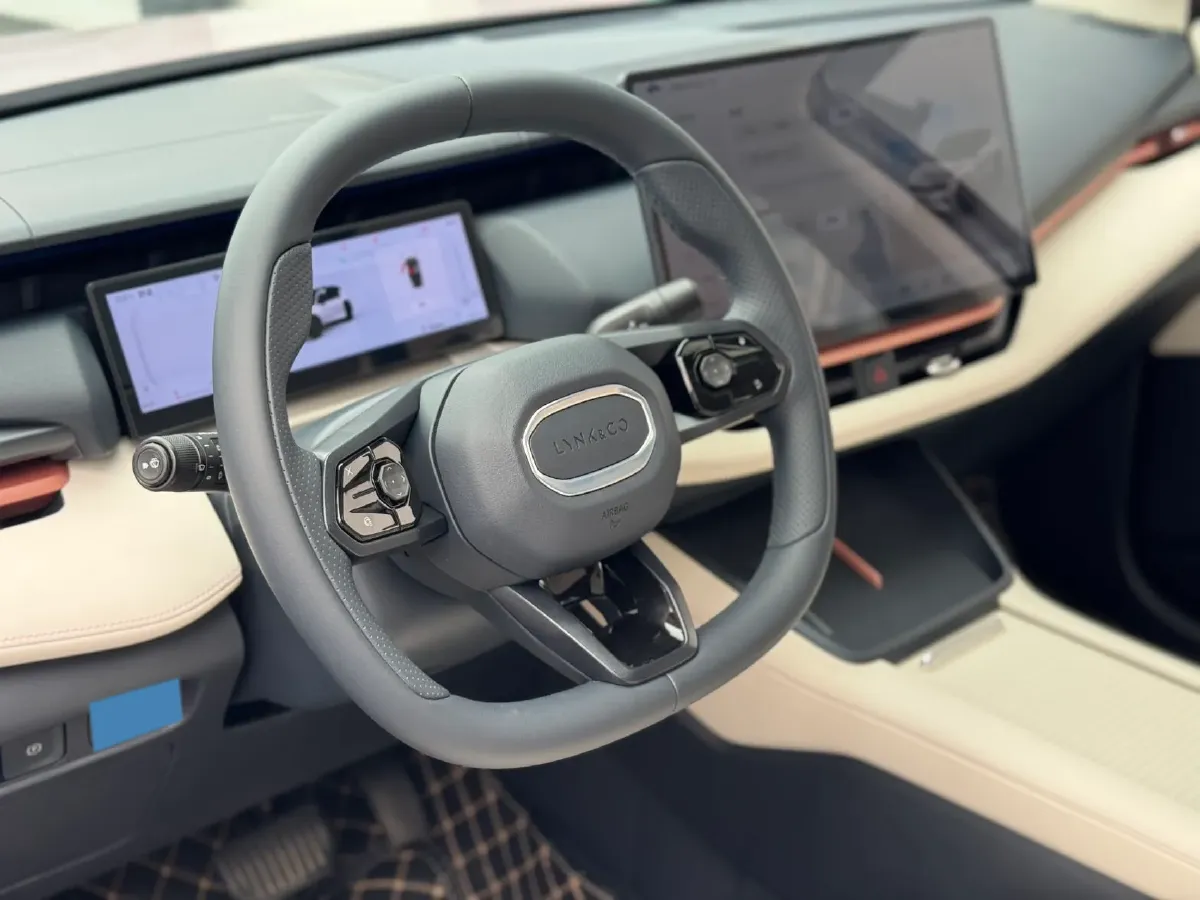 2025 LYNK&CO 06 1.5T 181HP L4 7DCT,autocango,china used car exporter,china ev exporter,chinese used car exporter,chinese used ev exporter