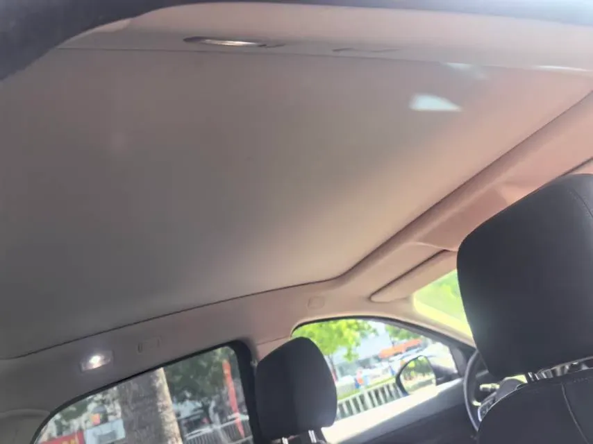 2018 Jaguar E-PACE 2.0T 249HP L4 9AT,autocango,china used car exporter,china ev exporter,chinese used car exporter,chinese used ev exporter