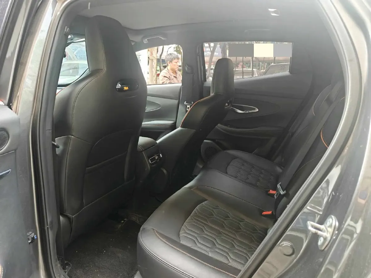 2022 ChangAn UNI-T 1.5T 188HP L4 7DCT,autocango,china used car exporter,china ev exporter,chinese used car exporter,chinese used ev exporter