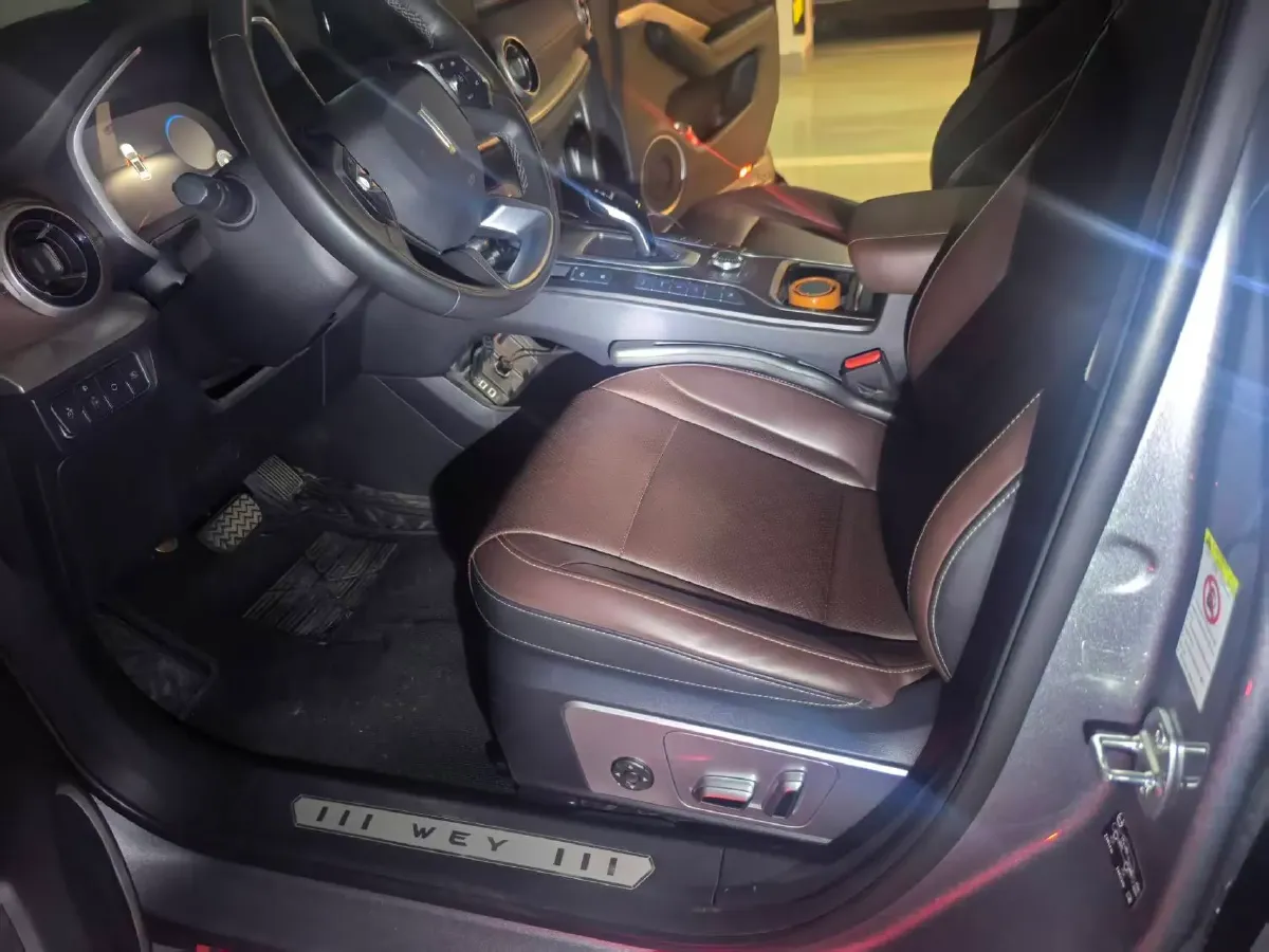 2021 WEY VV6 2.0T 227HP L4 7DCT,autocango,china used car exporter,china ev exporter,chinese used car exporter,chinese used ev exporter