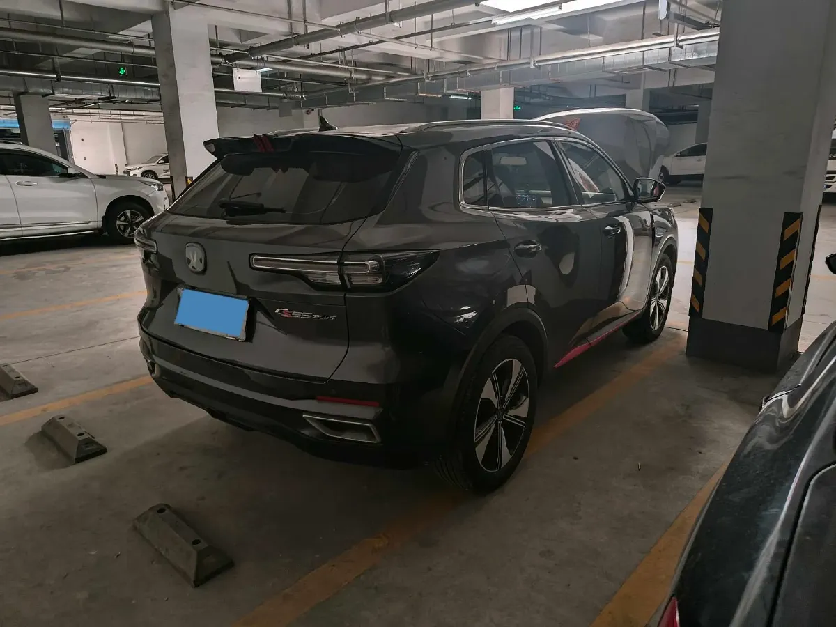 2022 ChangAn Oshan X7 Plus 1.5T 188HP L4 7DCT,autocango,china used car exporter,china ev exporter,chinese used car exporter,chinese used ev exporter