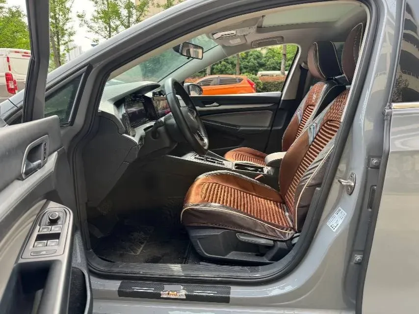 2021 Volkswagen Golf 1.4T 150HP L4 7DCT,autocango,china used car exporter,china ev exporter,chinese used car exporter,chinese used ev exporter