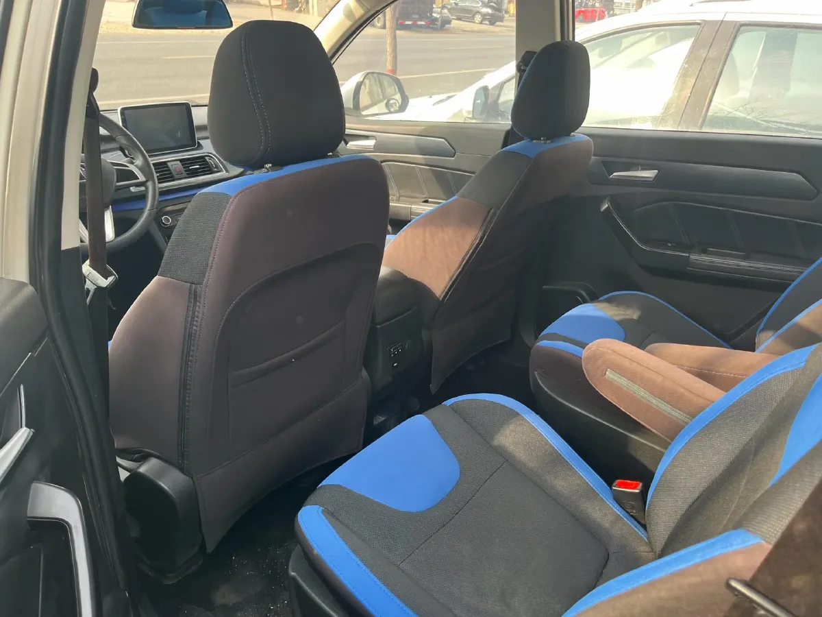 2017 BAIC WeiWang M50F 1.5L 116HP L4 5MT,autocango,china used car exporter,china ev exporter,chinese used car exporter,chinese used ev exporter