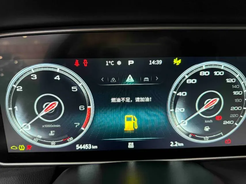 2022 HongQi HS5 2.0T 224HP L4 6AT,autocango,china used car exporter,china ev exporter,chinese used car exporter,chinese used ev exporter