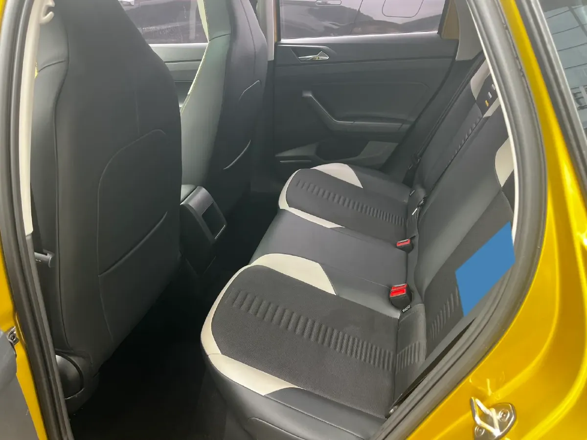 2019 Volkswagen Polo 1.5L 113HP L4 6AT,autocango,china used car exporter,china ev exporter,chinese used car exporter,chinese used ev exporter