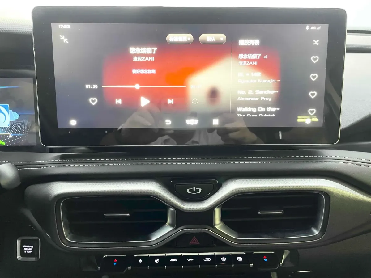 2020 Geely Okavango 1.8T 184HP L4 7DCT,autocango,china used car exporter,china ev exporter,chinese used car exporter,chinese used ev exporter