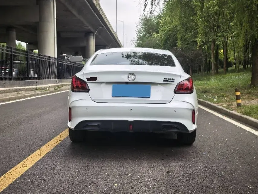2023 MG 5 1.5L 129HP L4 5MT,autocango,china used car exporter,china ev exporter,chinese used car exporter,chinese used ev exporter