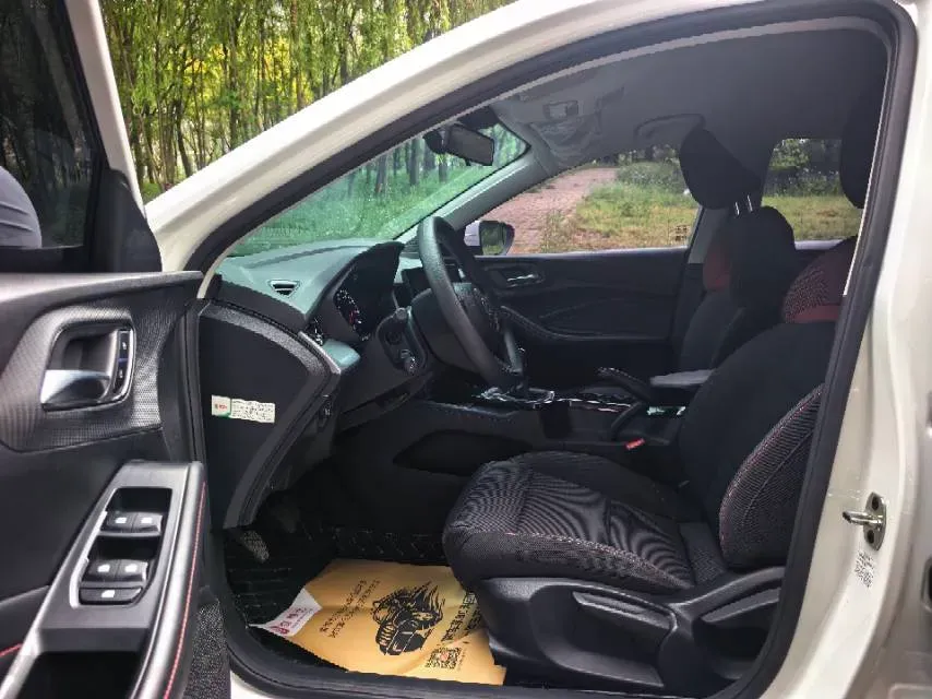 2023 MG 5 1.5L 129HP L4 5MT,autocango,china used car exporter,china ev exporter,chinese used car exporter,chinese used ev exporter