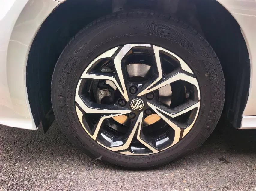 2023 MG 5 1.5L 129HP L4 5MT,autocango,china used car exporter,china ev exporter,chinese used car exporter,chinese used ev exporter