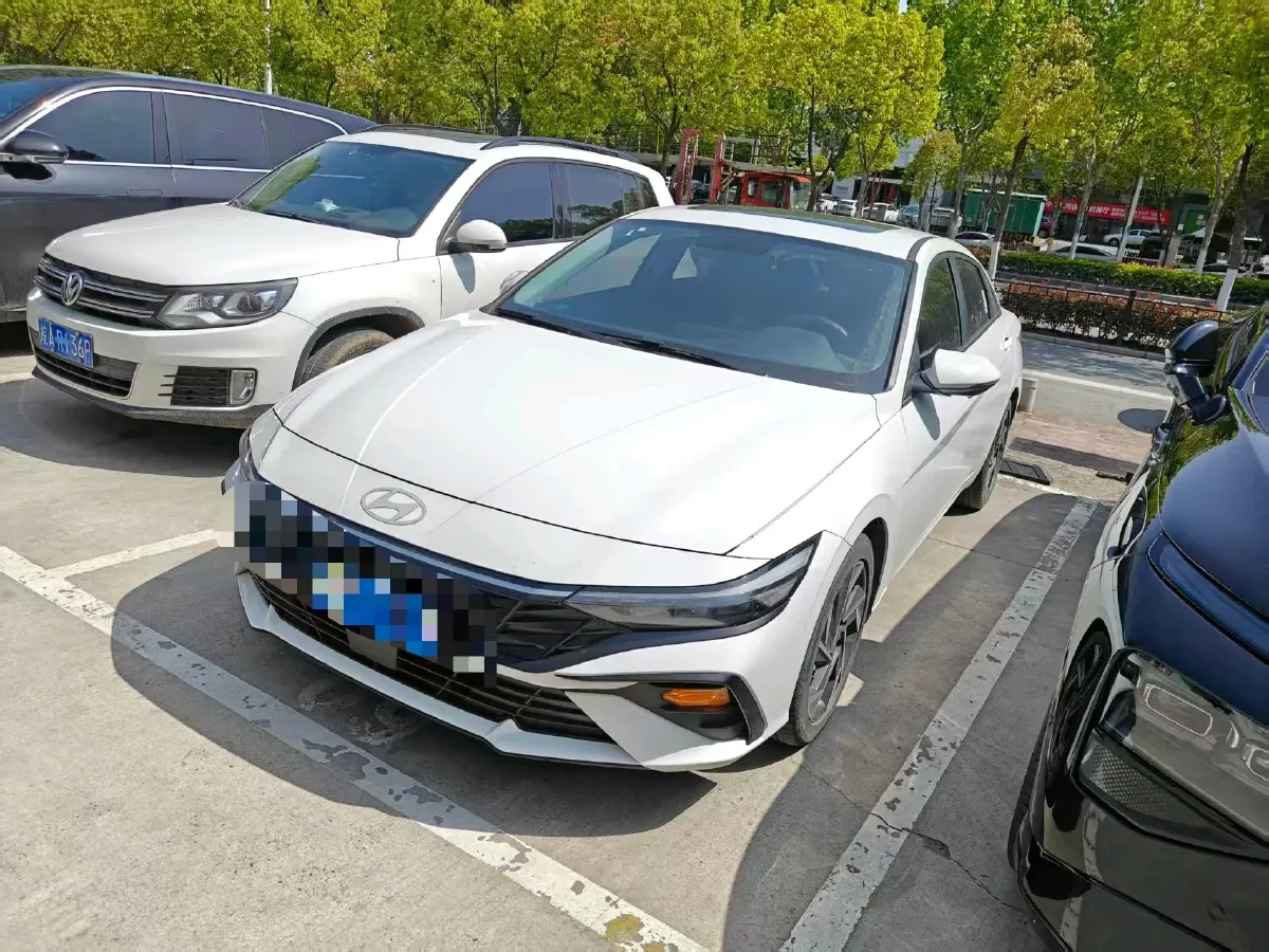 2023 Hyundai Elantra 1.5L 115HP L4 CVT,autocango,china used car exporter,china ev exporter,chinese used car exporter,chinese used ev exporter