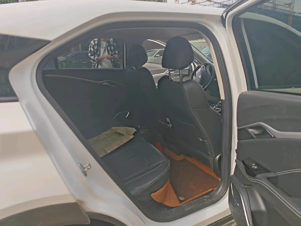 2023 MAXUS G50 1.5T 181HP L4 7DCT,autocango,china used car exporter,china ev exporter,chinese used car exporter,chinese used ev exporter