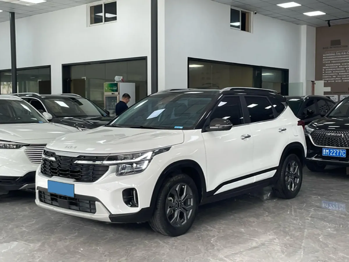 2023 Kia Seltos 1.5L 115HP L4 CVT,autocango,china used car exporter,china ev exporter,chinese used car exporter,chinese used ev exporter