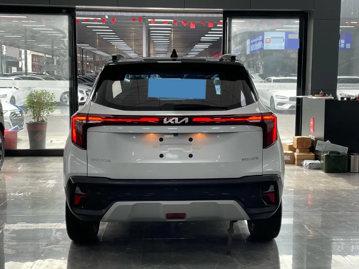 2023 Kia Seltos 1.5L 115HP L4 CVT,autocango,china used car exporter,china ev exporter,chinese used car exporter,chinese used ev exporter