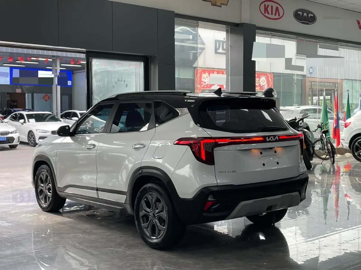 2023 Kia Seltos 1.5L 115HP L4 CVT,autocango,china used car exporter,china ev exporter,chinese used car exporter,chinese used ev exporter