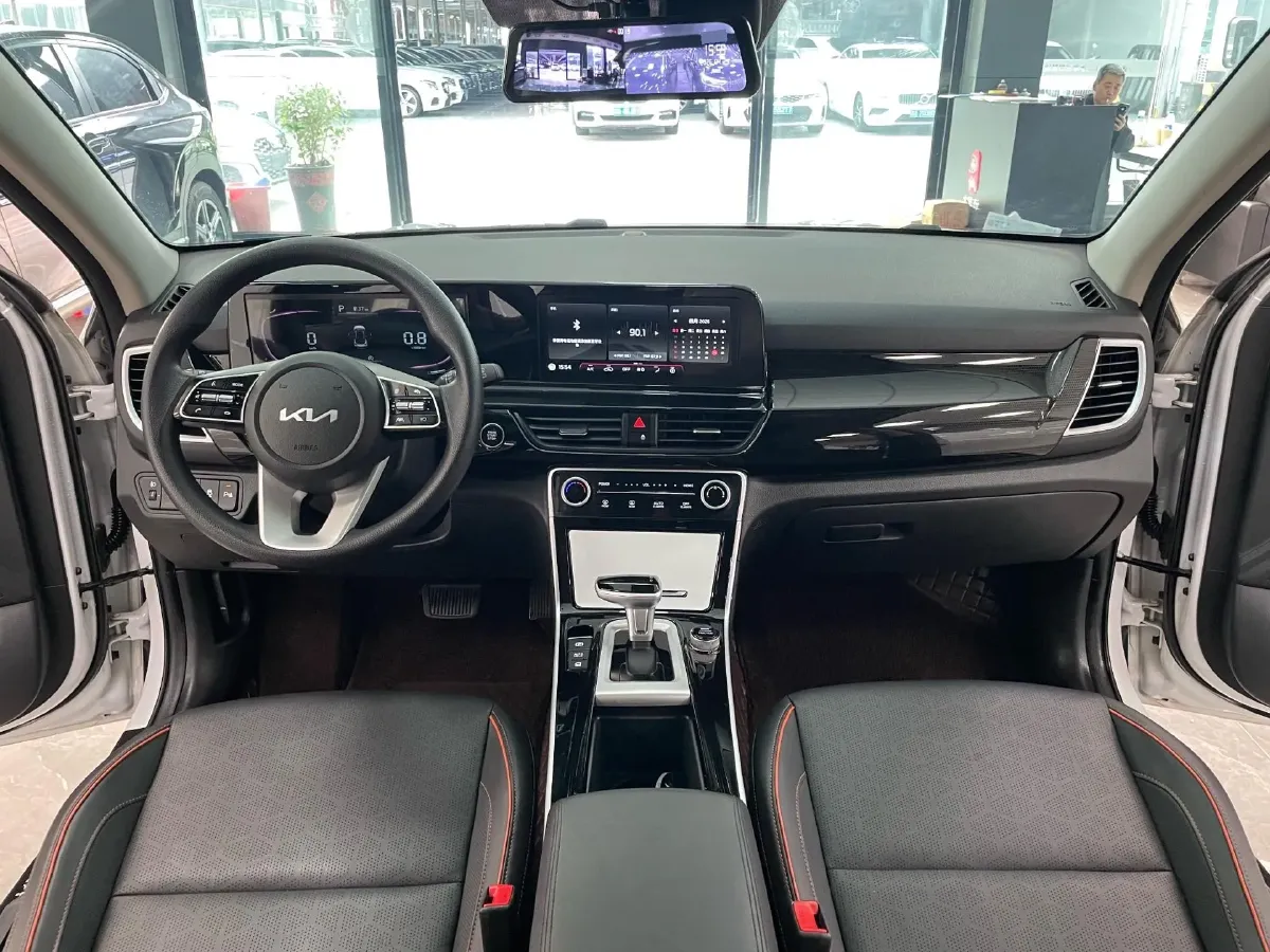 2023 Kia Seltos 1.5L 115HP L4 CVT,autocango,china used car exporter,china ev exporter,chinese used car exporter,chinese used ev exporter