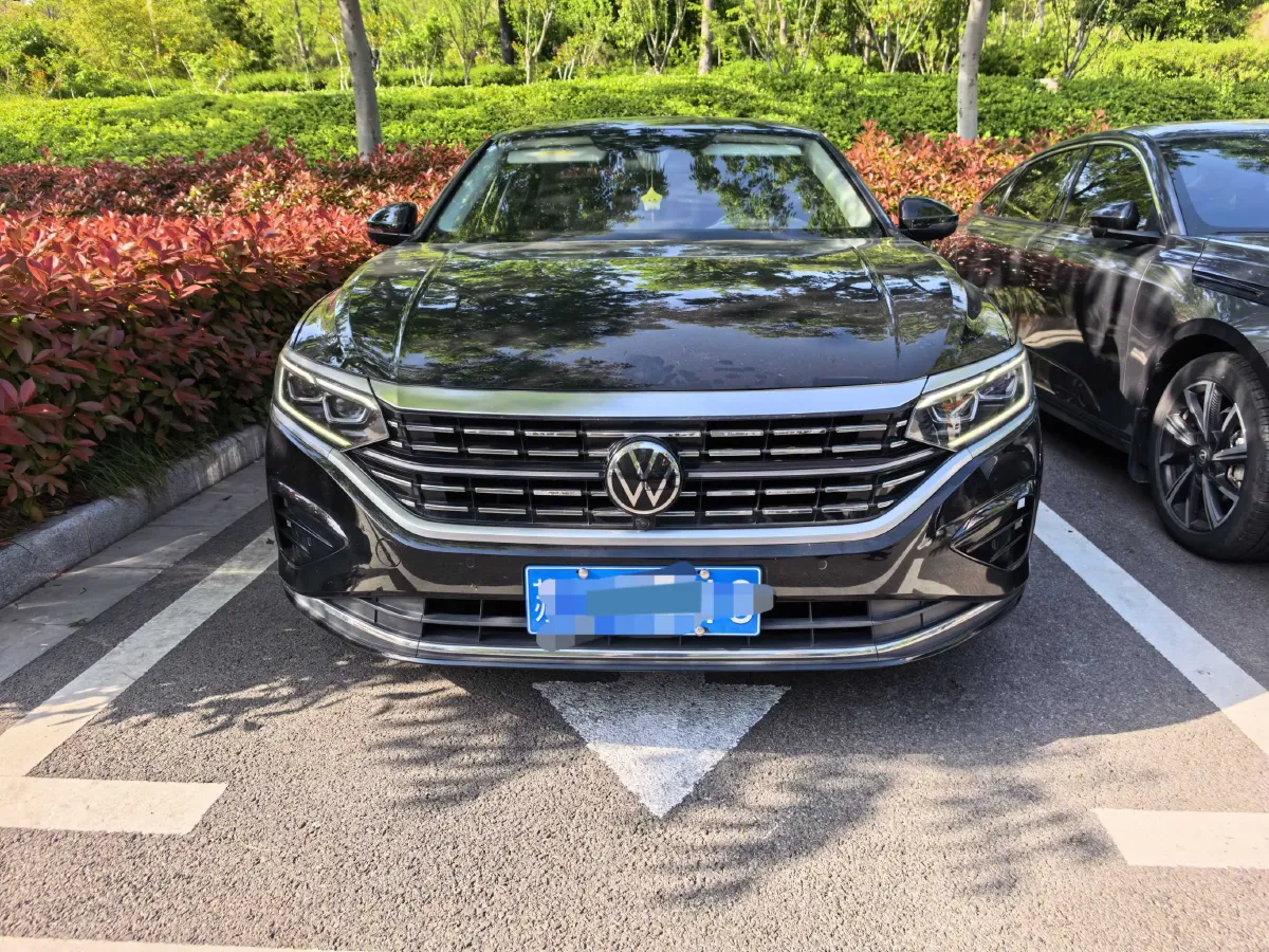 2022 Xpeng P7 BEV 60.2KWH,autocango,china used car exporter,china ev exporter,chinese used car exporter,chinese used ev exporter