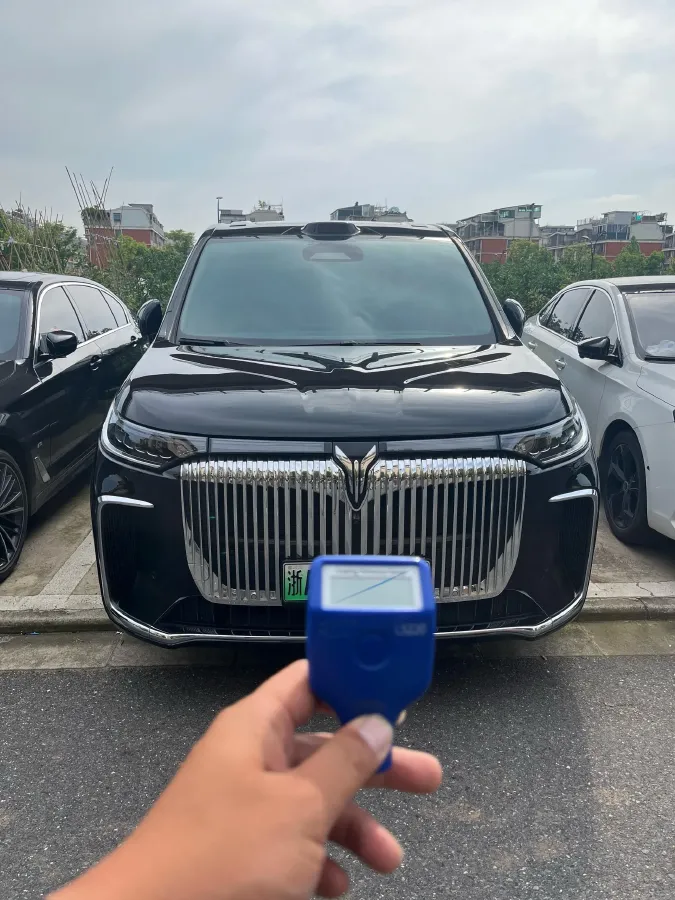 2025 Voyah Dream 1.5T 150HP L4 PHEV 41.7KWH,autocango,china used car exporter,china ev exporter,chinese used car exporter,chinese used ev exporter