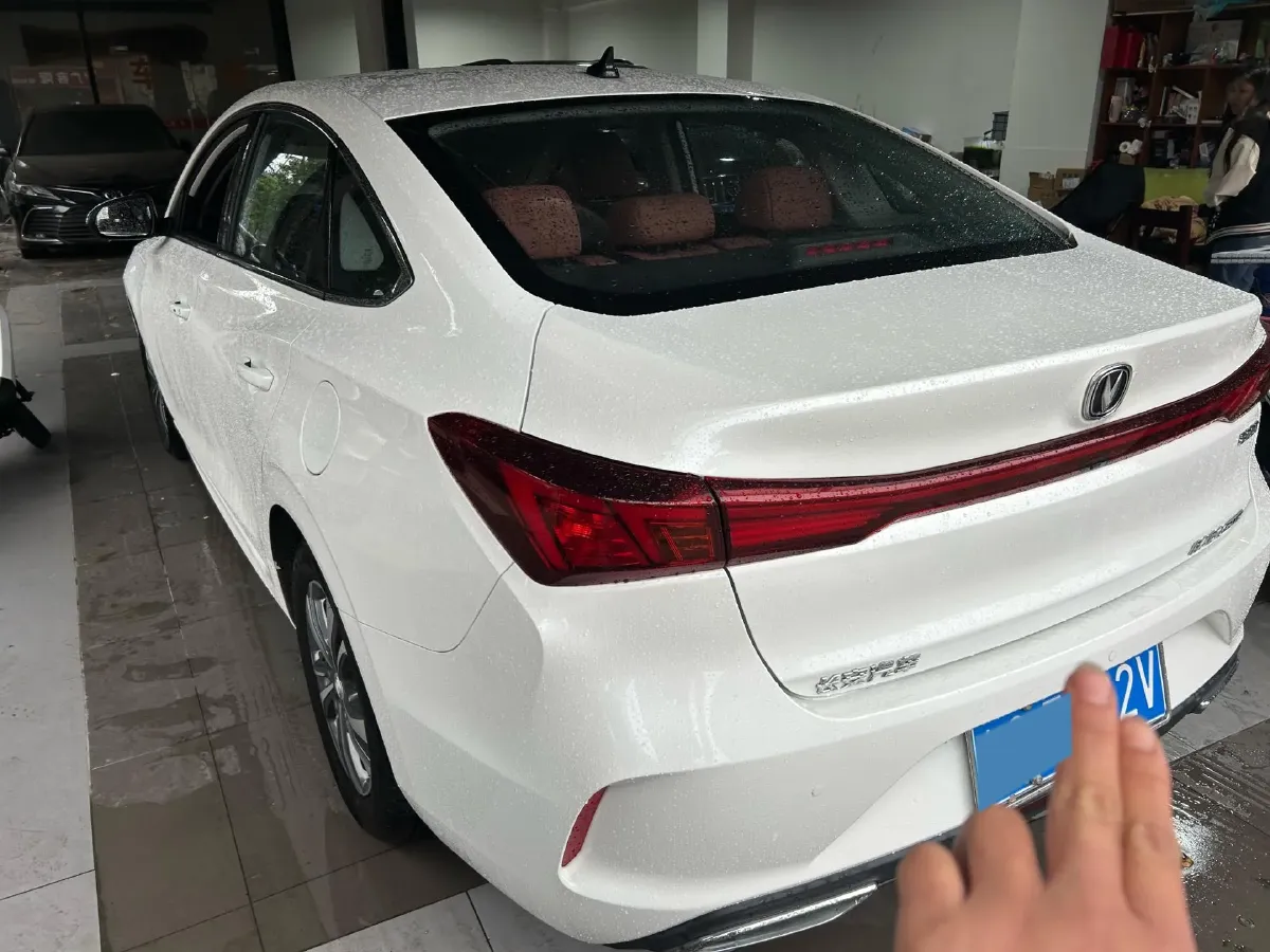 2022 ChangAn Eado 1.4T 160HP L4 7DCT,autocango,china used car exporter,china ev exporter,chinese used car exporter,chinese used ev exporter