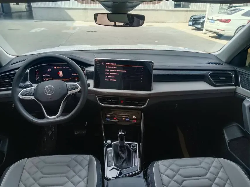2024 Volkswagen Tayron 1.5T 160HP L4 7DCT,autocango,china used car exporter,china ev exporter,chinese used car exporter,chinese used ev exporter