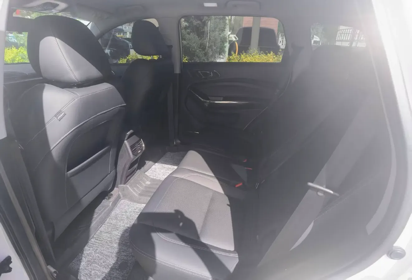 2018 Chery Tiggo 8 1.5T 147HP L4 6DCT,autocango,china used car exporter,china ev exporter,chinese used car exporter,chinese used ev exporter