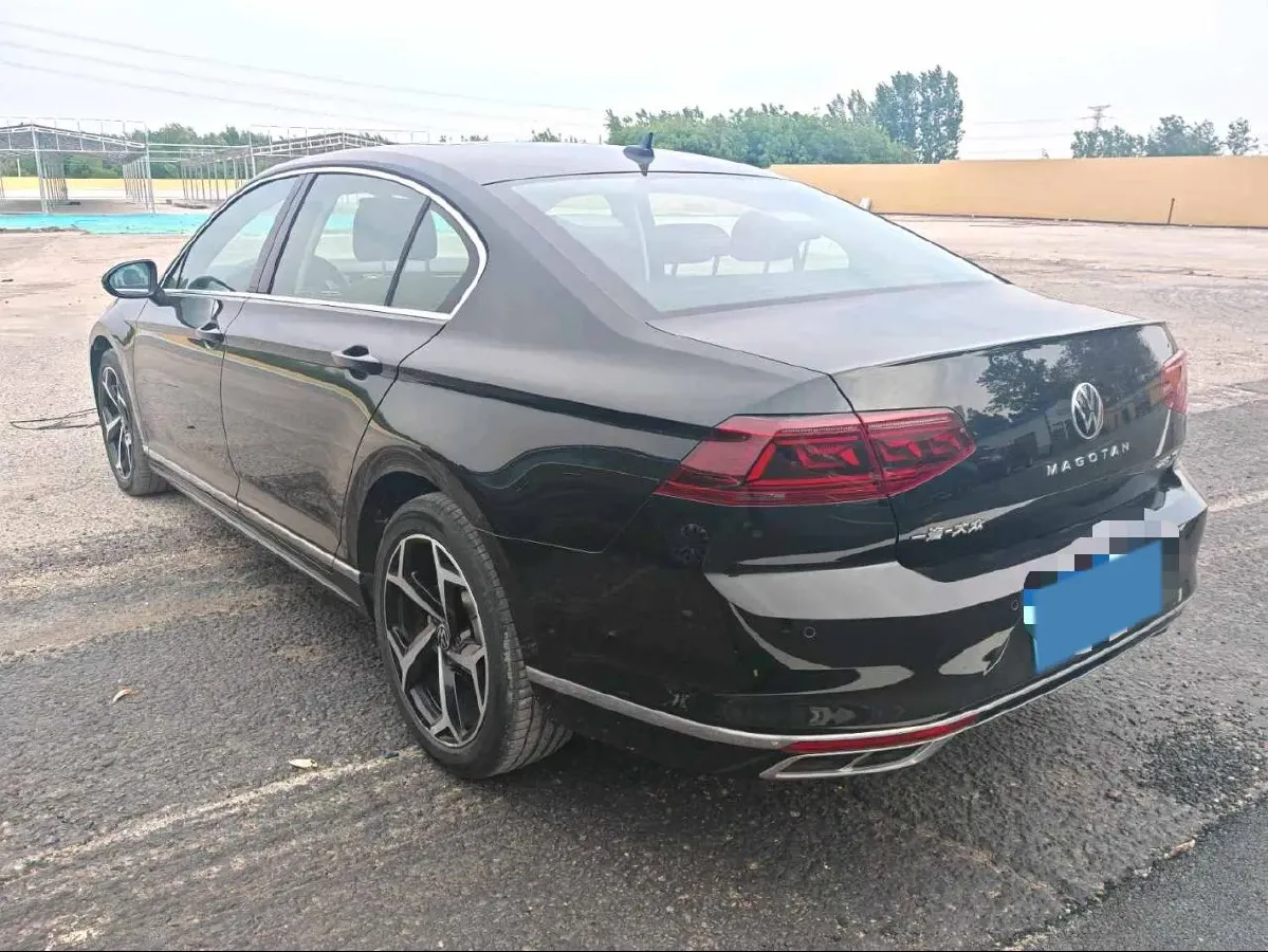 2023 Volkswagen Magotan 1.4T 150HP L4 7DCT,autocango,china used car exporter,china ev exporter,chinese used car exporter,chinese used ev exporter