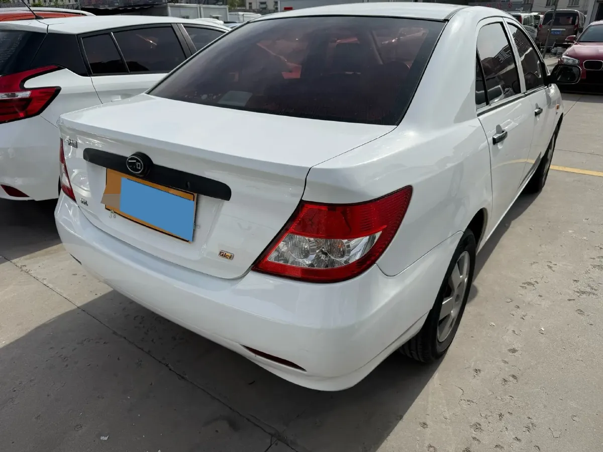 2020 BYD F3 1.5L 109HP L4 5MT,autocango,china used car exporter,china ev exporter,chinese used car exporter,chinese used ev exporter
