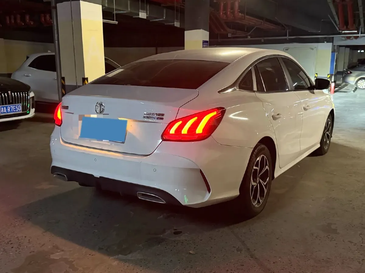 2021 MG 5 1.5L 120HP L4 CVT,autocango,china used car exporter,china ev exporter,chinese used car exporter,chinese used ev exporter