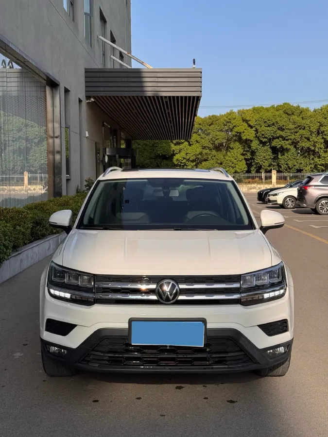 2021 Volkswagen Tharu 1.4T 150HP L4 7DCT,autocango,china used car exporter,china ev exporter,chinese used car exporter,chinese used ev exporter