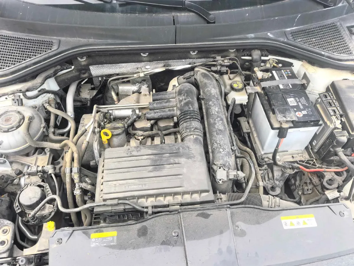 2021 Volkswagen T-Roc 1.4T 150HP L4 7DCT,autocango,china used car exporter,china ev exporter,chinese used car exporter,chinese used ev exporter