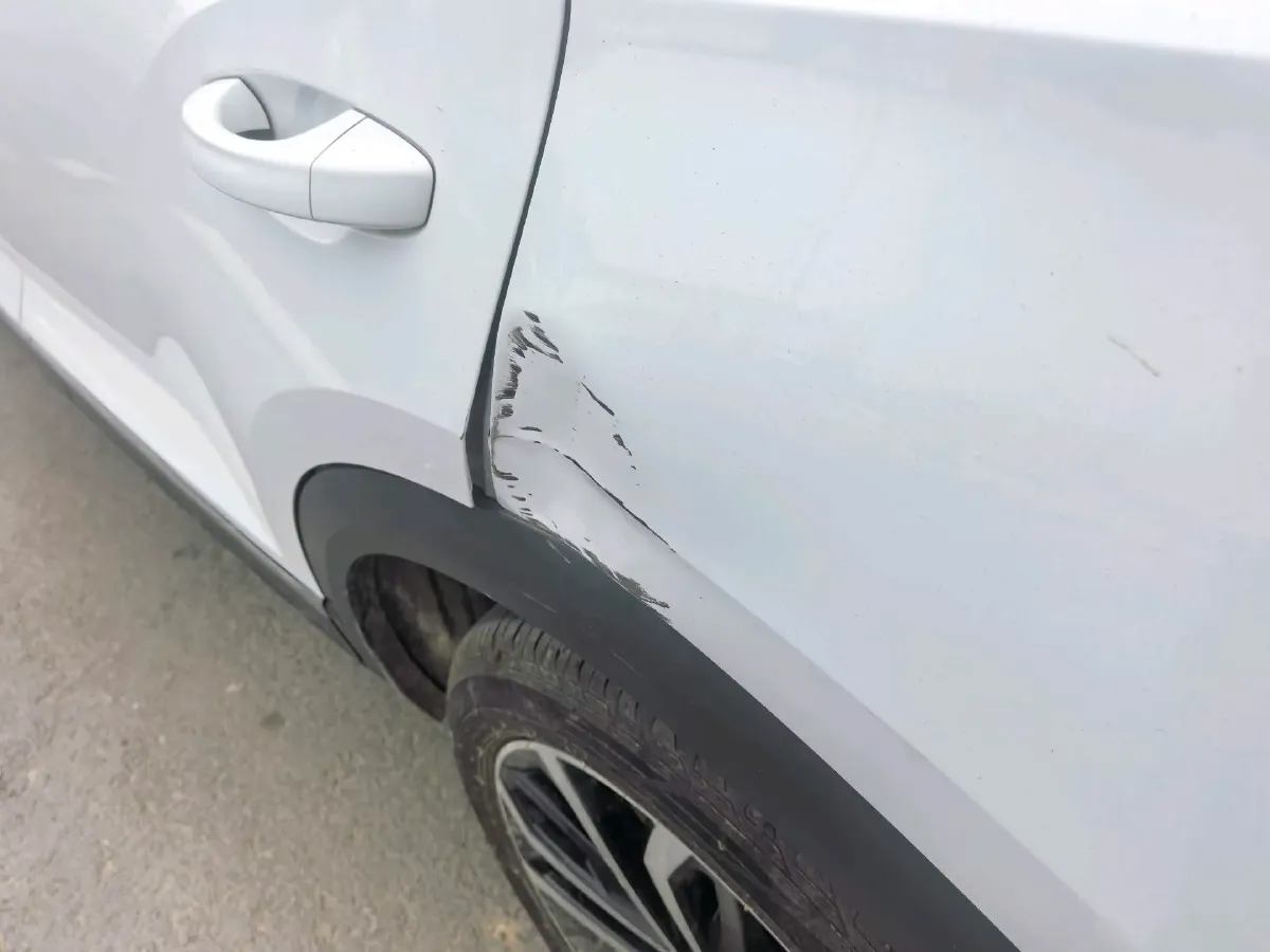 2021 Volkswagen T-Roc 1.4T 150HP L4 7DCT,autocango,china used car exporter,china ev exporter,chinese used car exporter,chinese used ev exporter