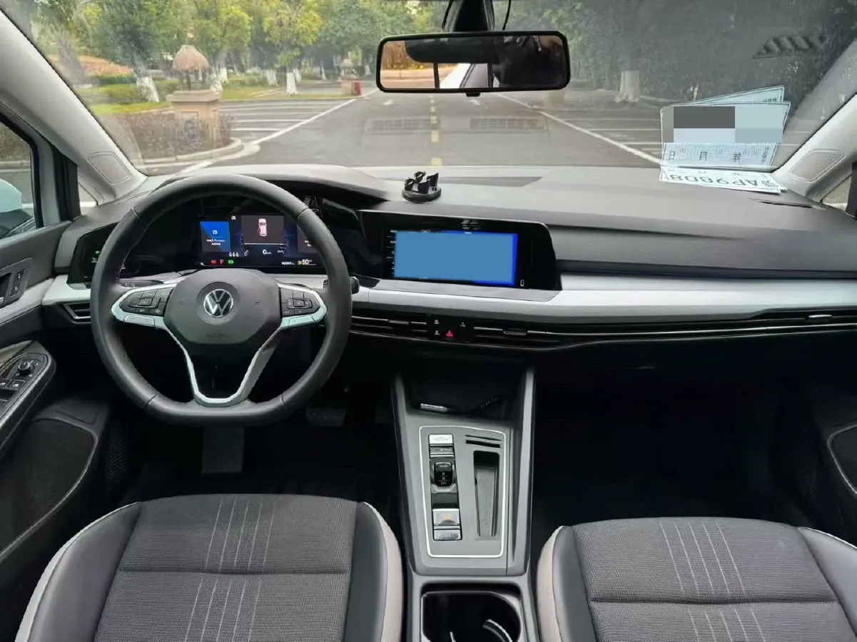 2023 Volkswagen Golf 1.4T 150HP L4 7DCT,autocango,china used car exporter,china ev exporter,chinese used car exporter,chinese used ev exporter