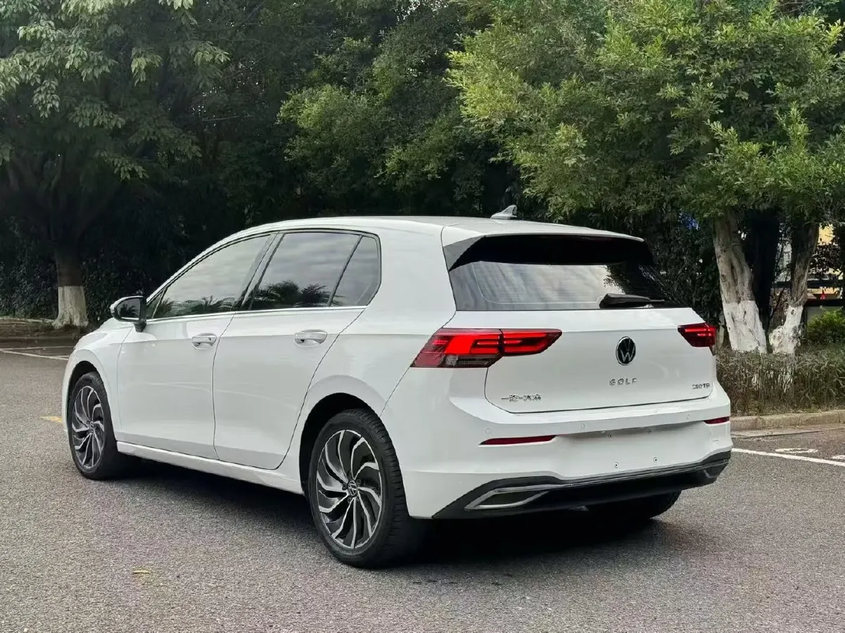 2023 Volkswagen Golf 1.4T 150HP L4 7DCT,autocango,china used car exporter,china ev exporter,chinese used car exporter,chinese used ev exporter