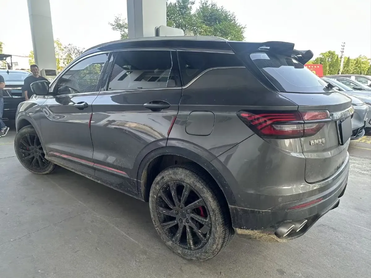 2023 Geely Coolray 1.5T 181HP L4 7DCT,autocango,china used car exporter,china ev exporter,chinese used car exporter,chinese used ev exporter