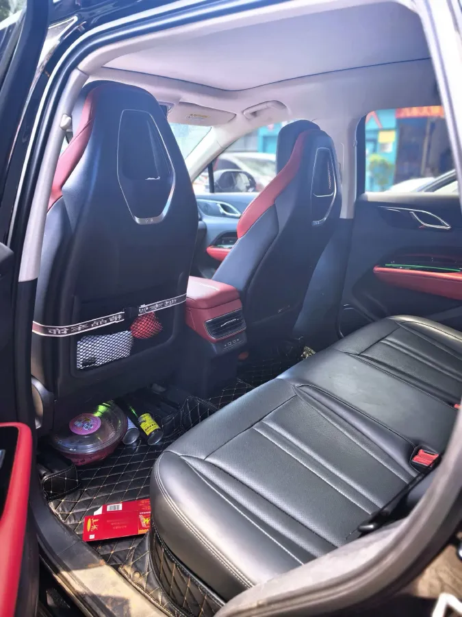 2024 HongQi HS3 1.5T 169HP L4 7DCT,autocango,china used car exporter,china ev exporter,chinese used car exporter,chinese used ev exporter