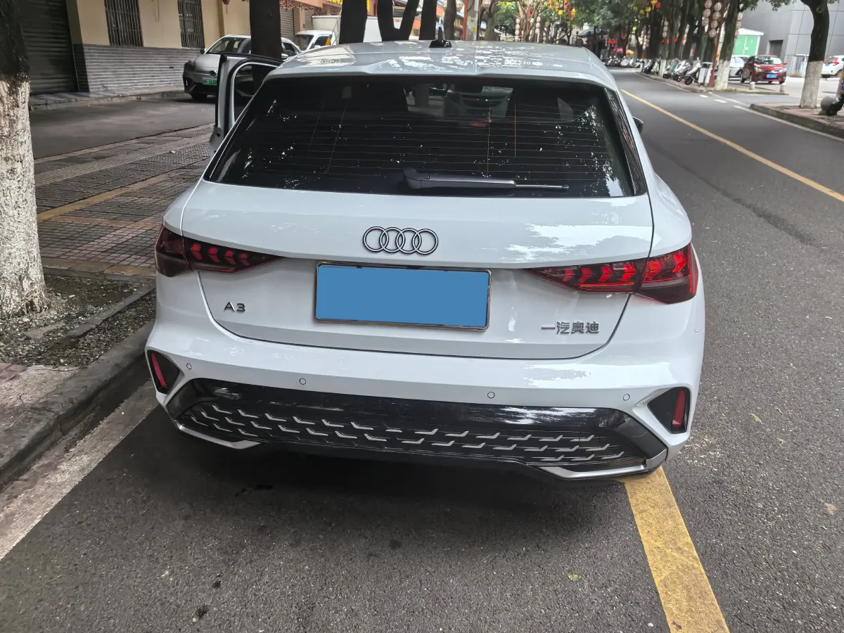 2026 Audi A3 1.5T 160HP L4 7DCT,autocango,china used car exporter,china ev exporter,chinese used car exporter,chinese used ev exporter