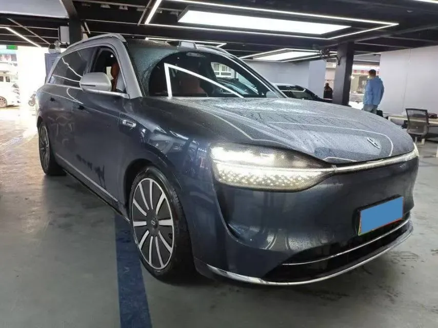 2025 AITO AITO M9 REEV 160HP REEV 52KWH,autocango,china used car exporter,china ev exporter,chinese used car exporter,chinese used ev exporter