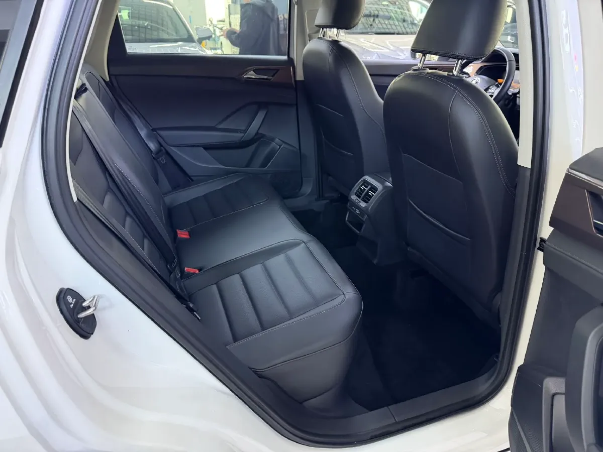 2022 Volkswagen Tharu 1.4T 150HP L4 7DCT,autocango,china used car exporter,china ev exporter,chinese used car exporter,chinese used ev exporter