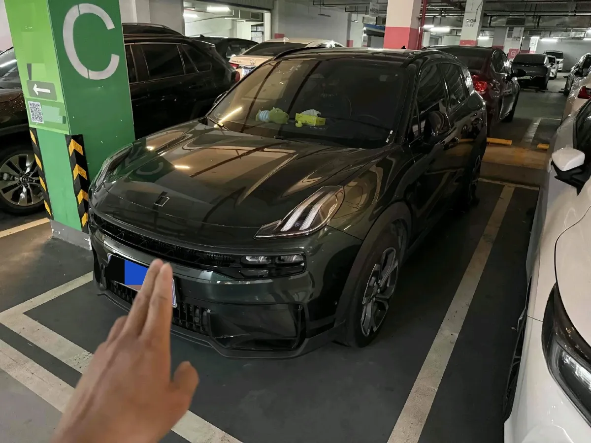 2023 LYNK&CO 06 1.5T 181HP L4 7DCT,autocango,china used car exporter,china ev exporter,chinese used car exporter,chinese used ev exporter