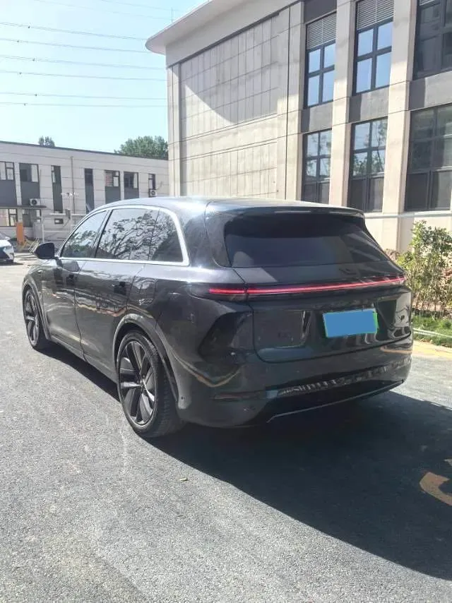 2024 Li L8 Range Extended 154HP REEV 42.8KWH,autocango,china used car exporter,china ev exporter,chinese used car exporter,chinese used ev exporter
