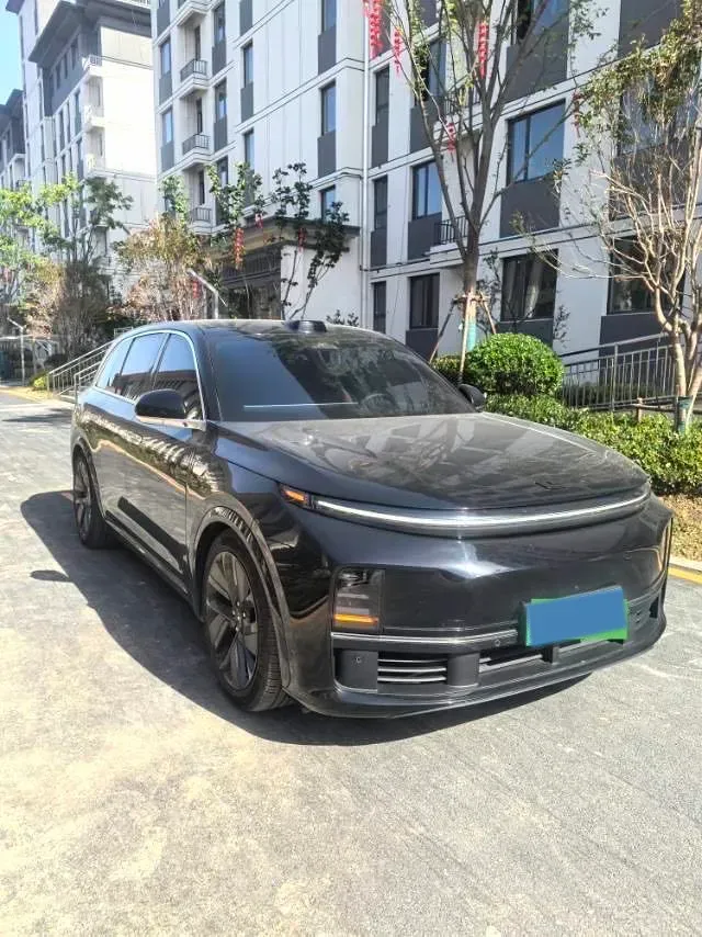 2024 Li L8 Range Extended 154HP REEV 42.8KWH,autocango,china used car exporter,china ev exporter,chinese used car exporter,chinese used ev exporter