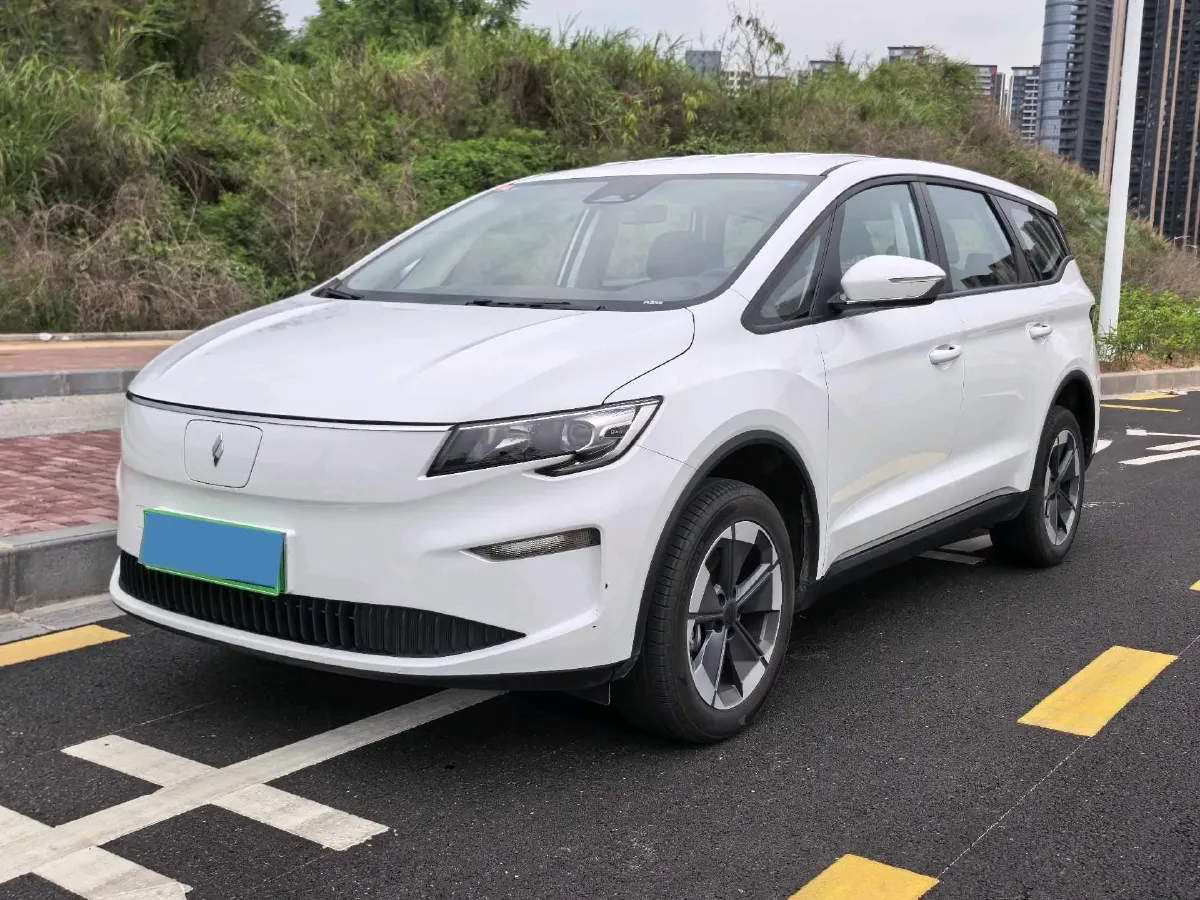 2025 Livan 8 BEV 68.03KWH,autocango,china used car exporter,china ev exporter,chinese used car exporter,chinese used ev exporter