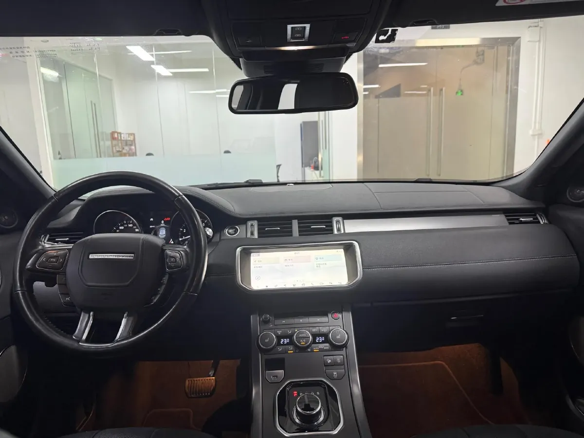 2018 Land Rover Range Rover Evoque 2.0T 241HP L4 9AT,autocango,china used car exporter,china ev exporter,chinese used car exporter,chinese used ev exporter