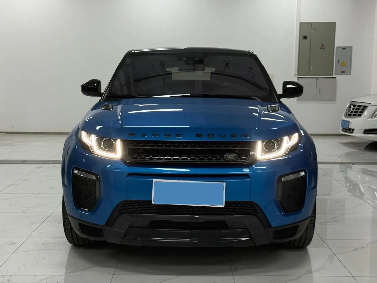 2018 Land Rover Range Rover Evoque 2.0T 241HP L4 9AT,autocango,china used car exporter,china ev exporter,chinese used car exporter,chinese used ev exporter