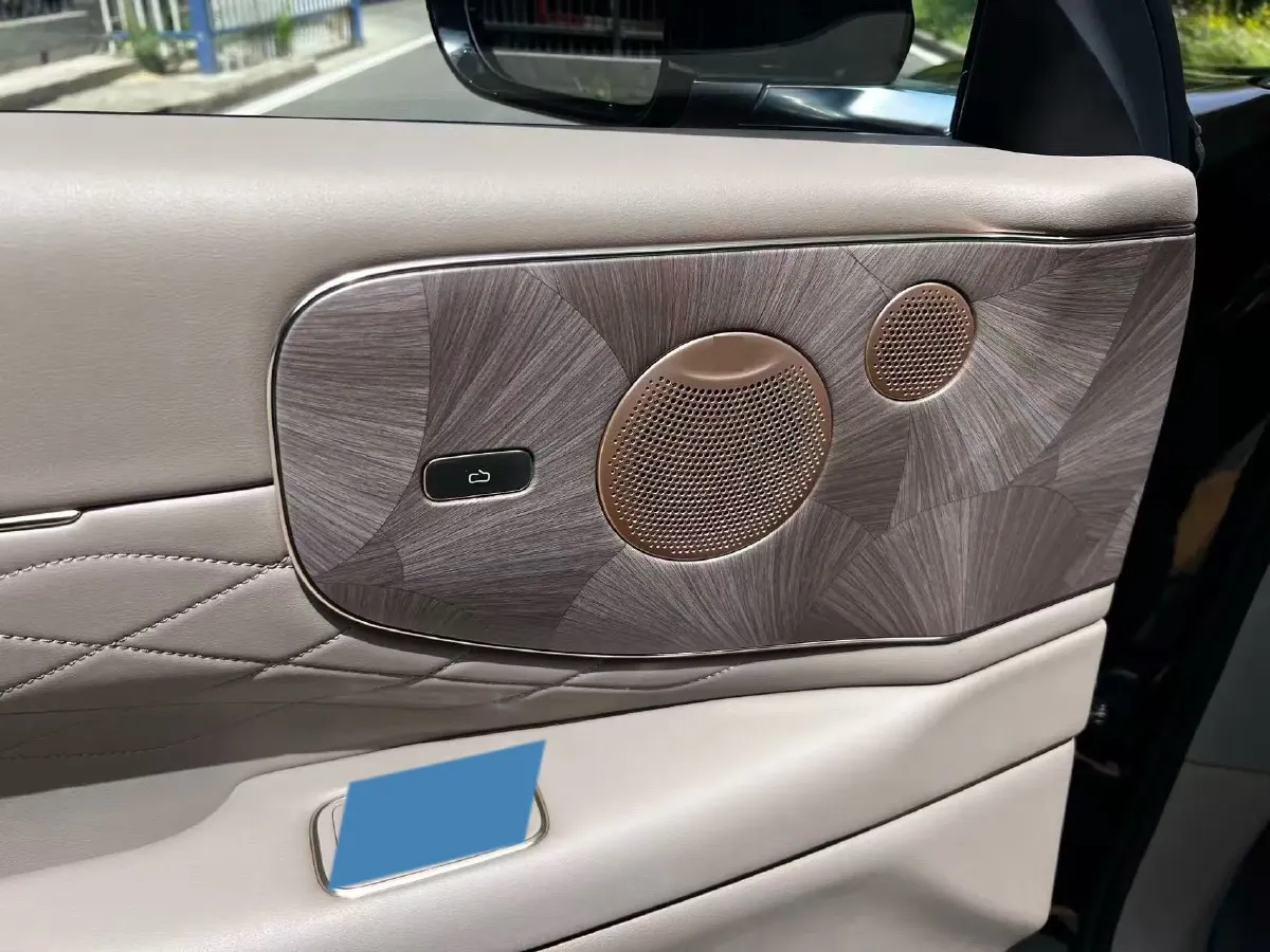 2026 IM LS9 REEV 155HP REEV,autocango,china used car exporter,china ev exporter,chinese used car exporter,chinese used ev exporter