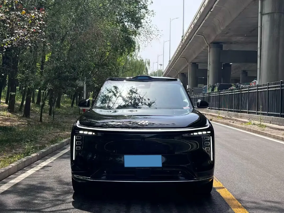 2026 IM LS9 REEV 155HP REEV,autocango,china used car exporter,china ev exporter,chinese used car exporter,chinese used ev exporter