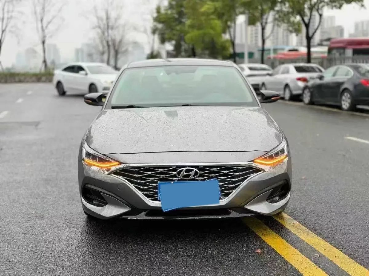 2019 Hyundai La Festa 1.6T 204HP L4 7DCT,autocango,china used car exporter,china ev exporter,chinese used car exporter,chinese used ev exporter